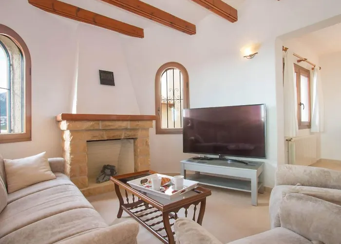 Aguila - كاليبي