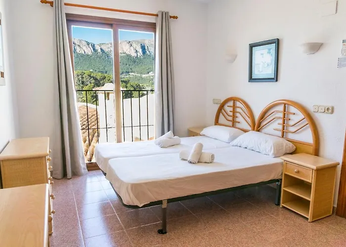 Aguila - Villa Calpe